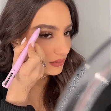 Crayon 4 - En - 1 Multifonction : Lèvres - Yeux - Sourcils - Bingoo