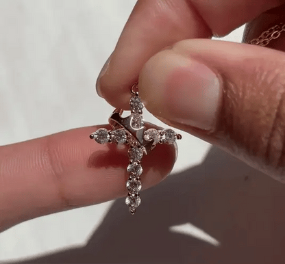 Collier De Protection "Dieu Veille Sur Moi" - Croix & Couronne